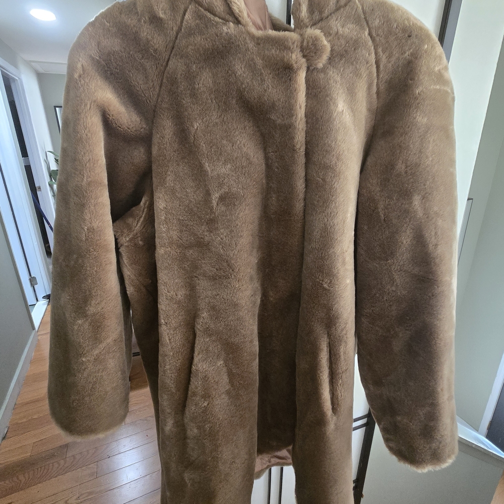 Women's Tan Faux Fur  Dennis Basso Coat Made In Usa - Picture 10 of 16